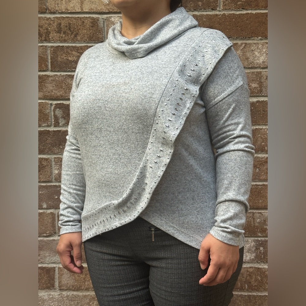 Simply Scarlett Women’s Sweater